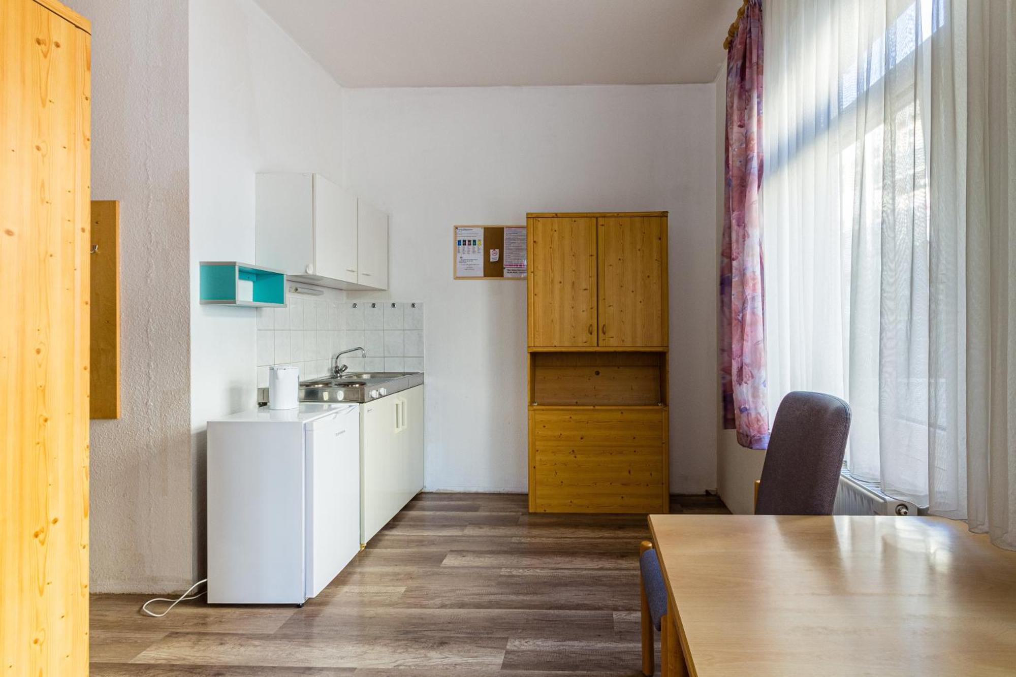 Apartmenthaus In Chemnitz Fuer Monteure Exterior foto
