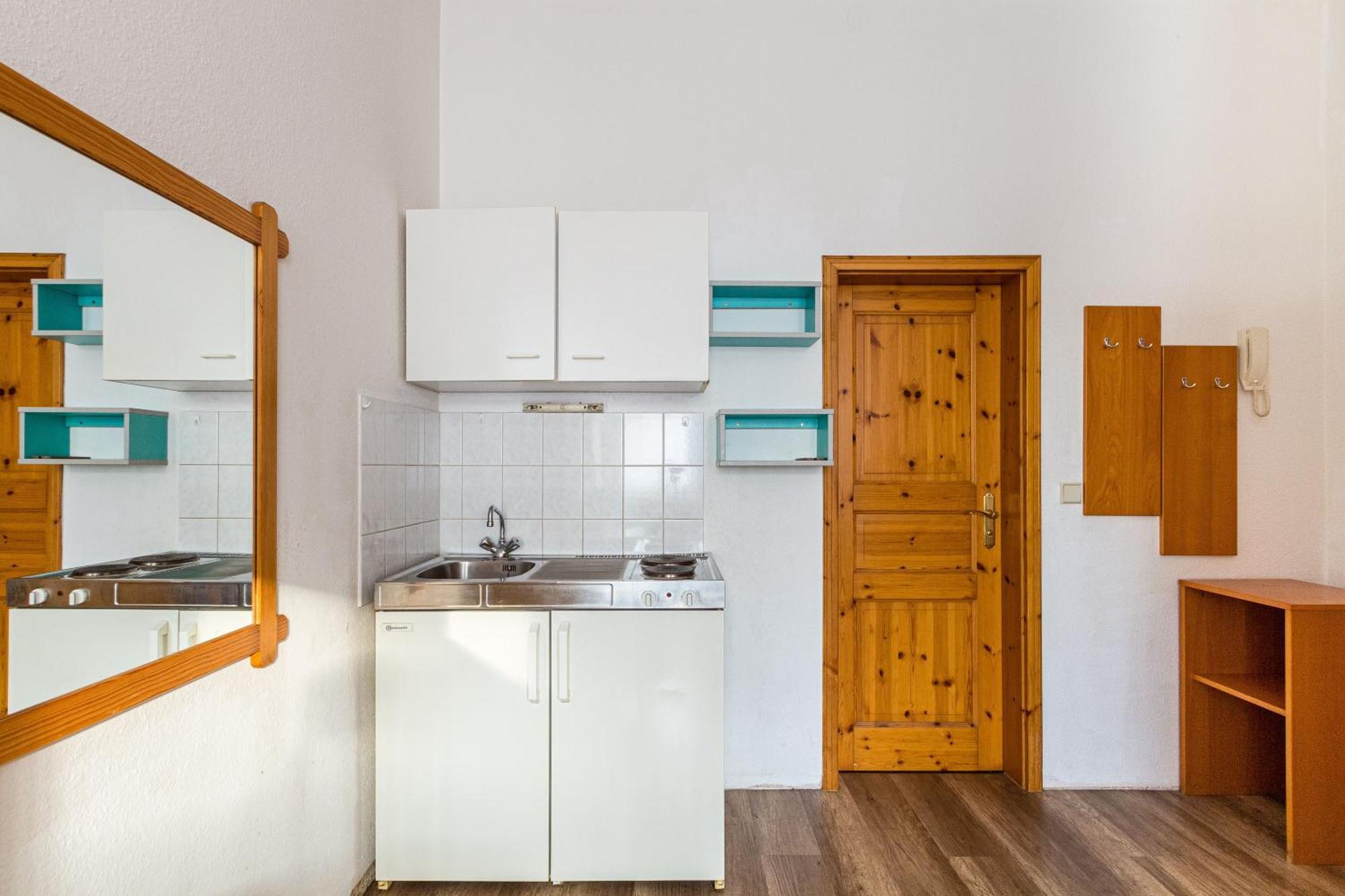 Apartmenthaus In Chemnitz Fuer Monteure Exterior foto