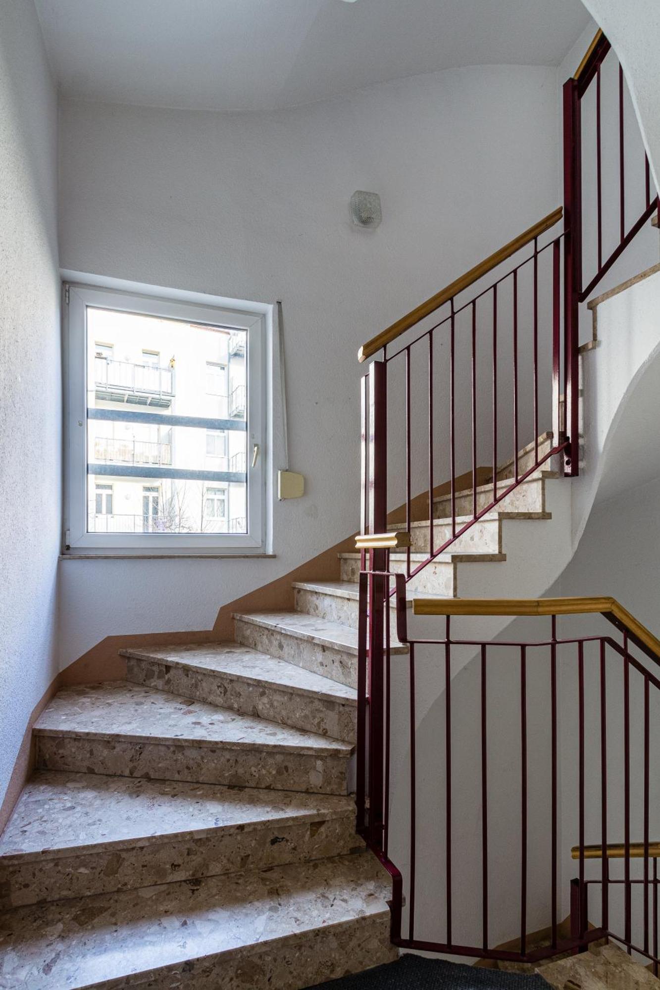 Apartmenthaus In Chemnitz Fuer Monteure Exterior foto